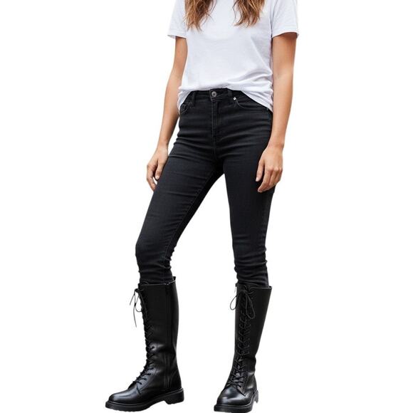 Steve Madden 5 Black Women's Combat Ridding Boots Girl's Lace Up  Shoes - Picture 2 of 8